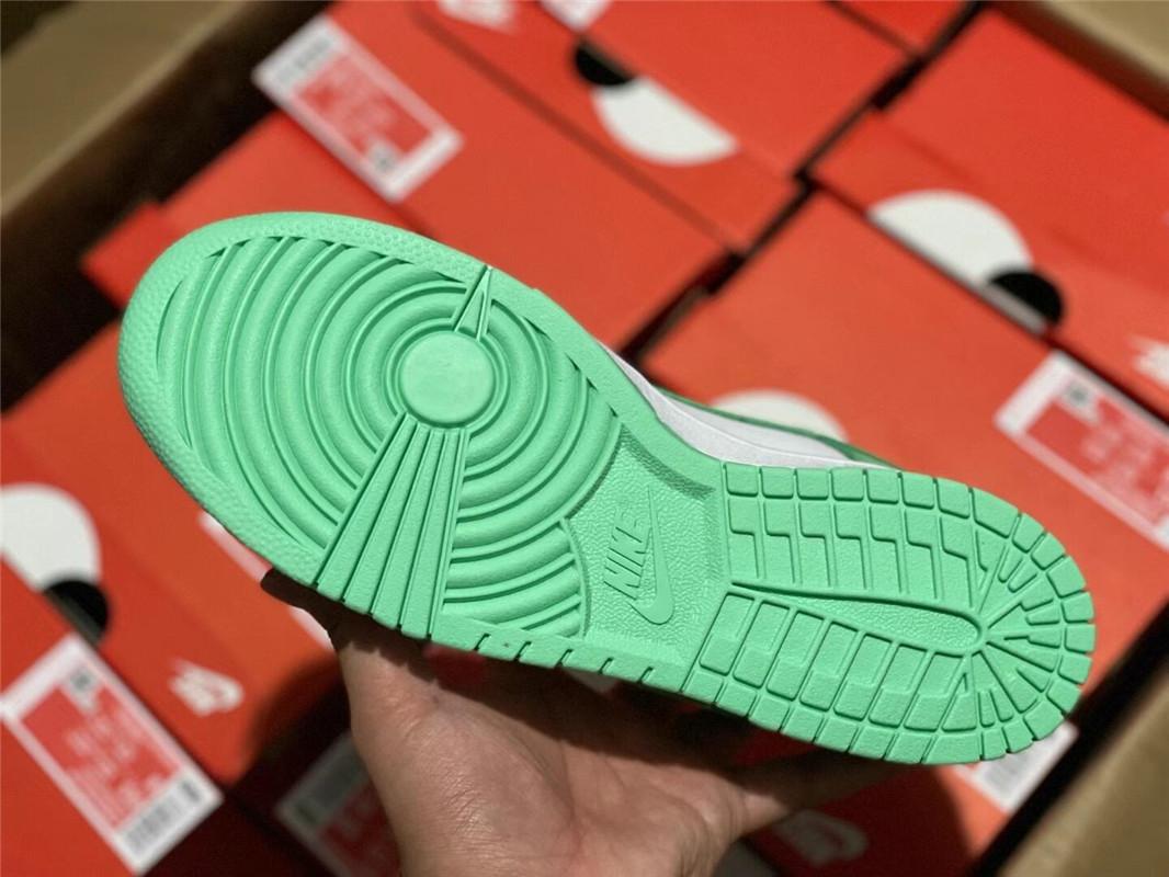 PK GOD nike dunk low Green Glow retail materials ready to ship